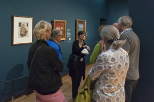 Foto van een rondleiding in het museum. Foto: Jan-Kees Steenman